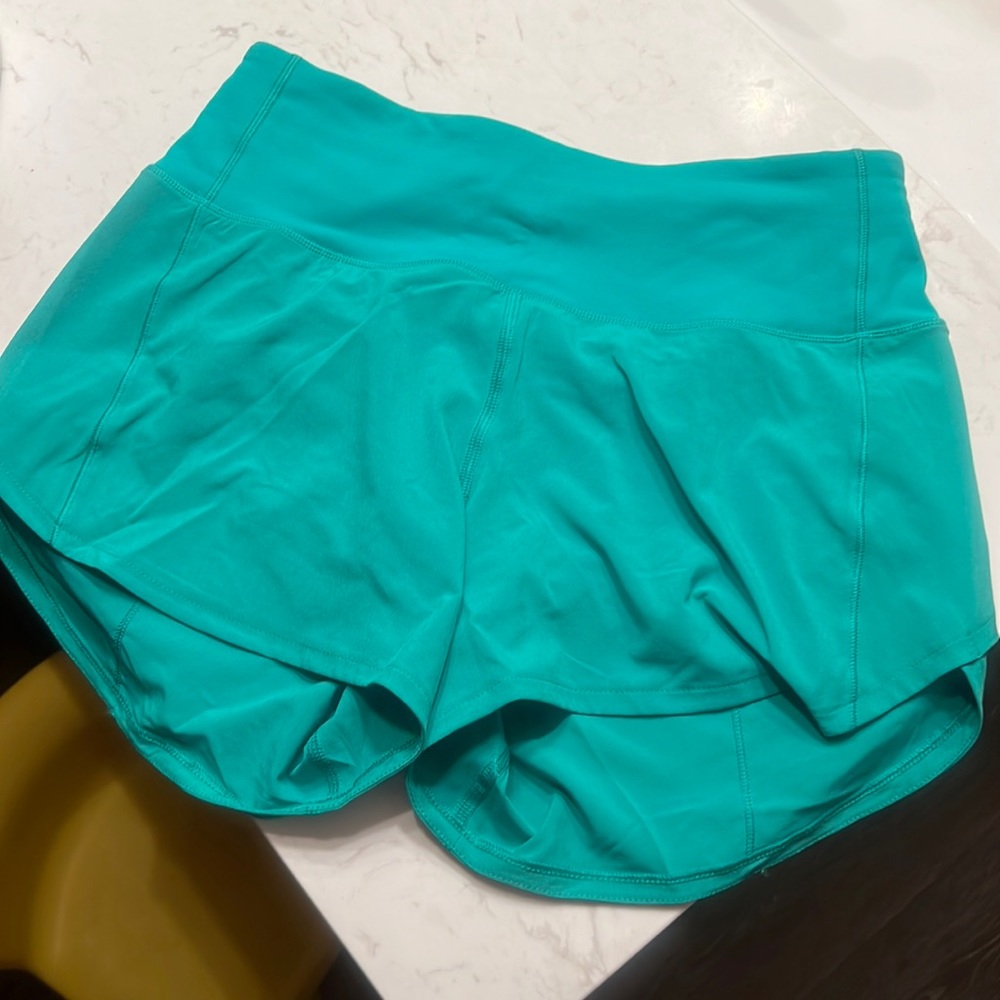 Lululemon Size 2 4’ midrise speedups